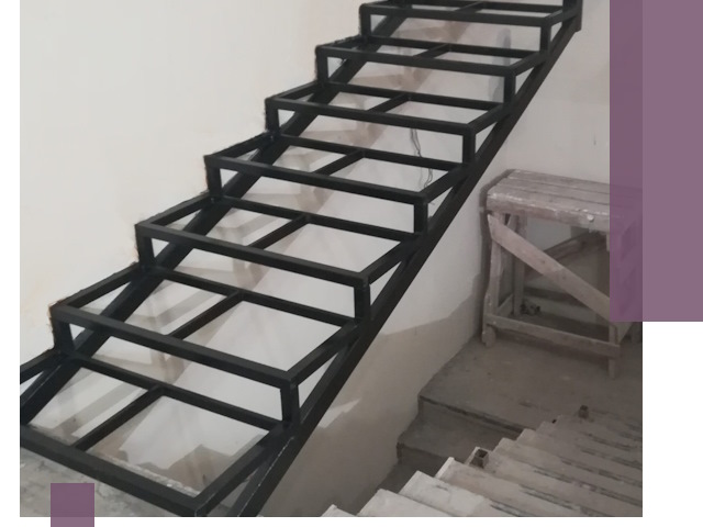 Демонтаж лестниц на металлокаркасе в Новосибирске: быстрый вывоз и разбор