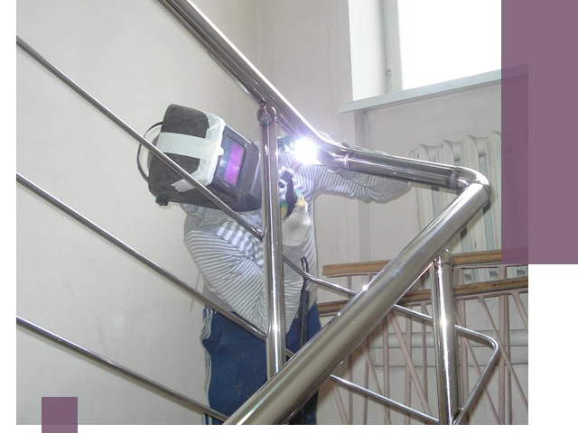 Монтаж перил и ограждений качественно в Новосибирске