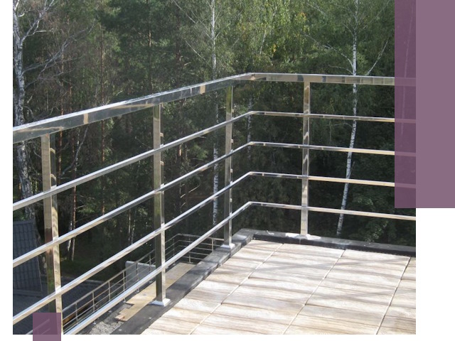 Парапеты из нержавеющей стали в Новосибирске — изготовление и монтаж