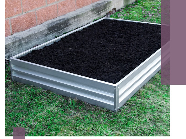 Металлические бордюры для грядок в Новосибирске: прочность и аккуратность