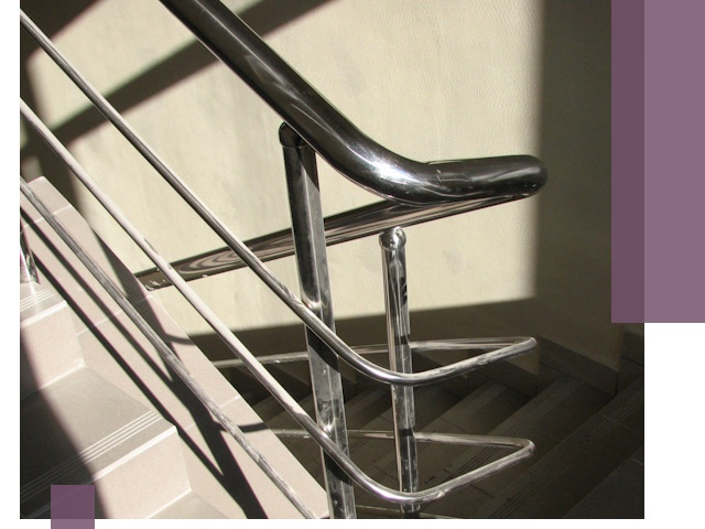 Поручни из нержавеющей стали под ключ в Новосибирске